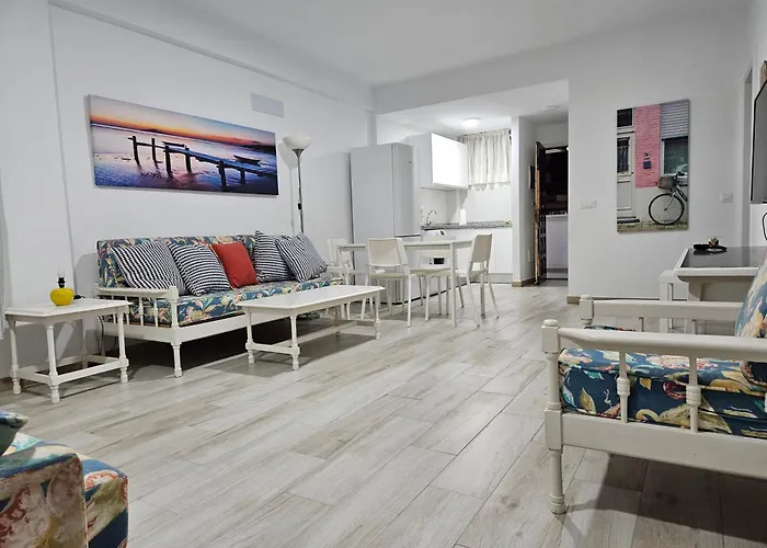 Apartman Atlantis - Yumbo I San Bartolomé